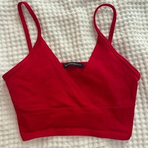 Brandy Melville/John Galt cropped red V-neck shirt🔥